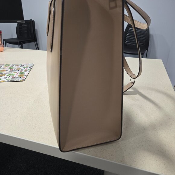 Coach laptop purse - Picture 2 of 6